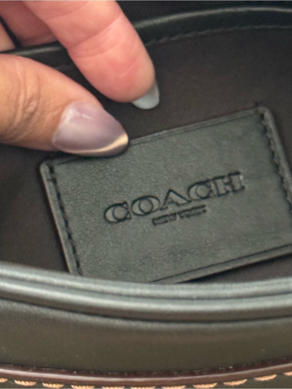 Coach Academy Crossbody Black Leather Camera Bag | men, women, unisex - Picture 7 of 17